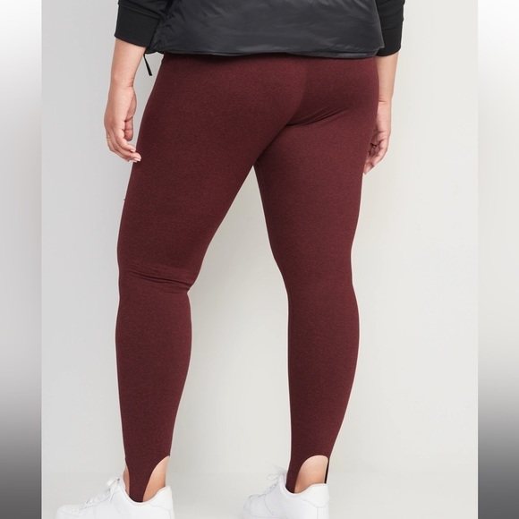 NEW Old Navy Women High-Waisted CozeCore Stirrup Leggings, Heather Red-Size 3X - Picture 3 of 3